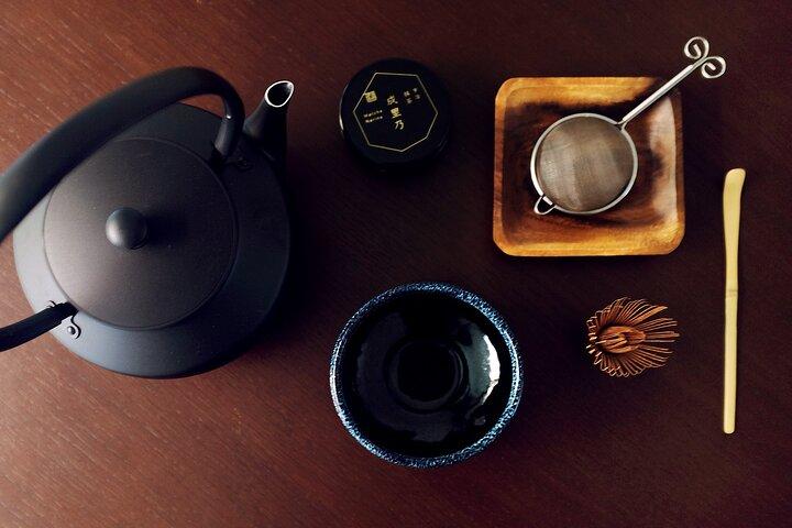 Matcha Kimono Tea Ceremony in Tokyo