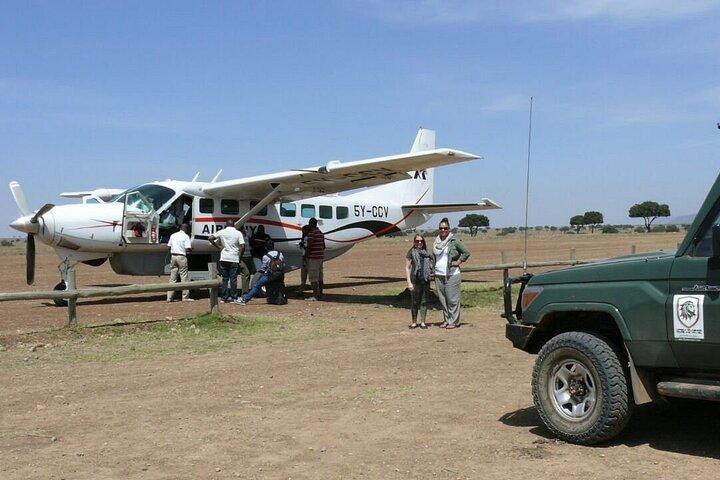 7 Days Serengeti and Masai Mara Fly-in Safari - High End