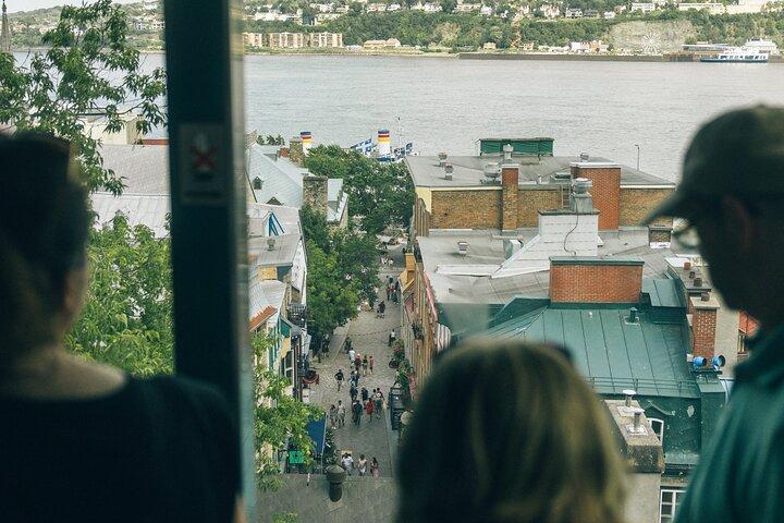Shore Excursion: Private Walking Tour with Funicular