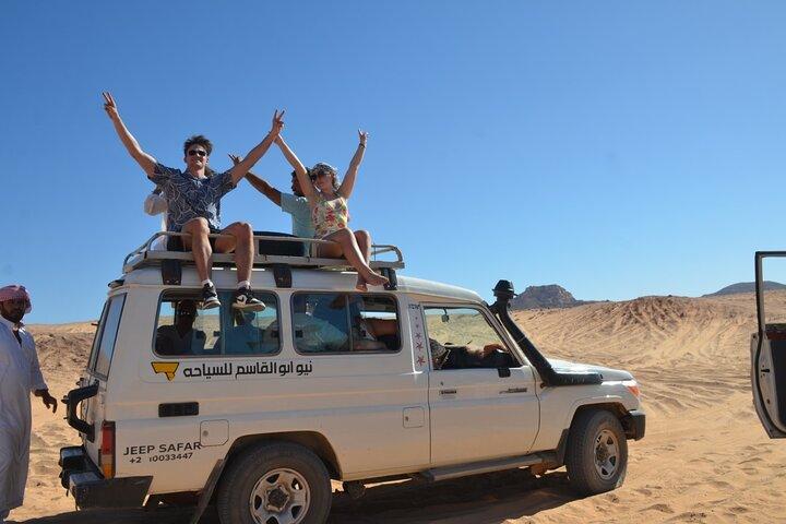 From Sharm: Colored Canyon Jeep Safari, Snorkeling, Dahab & Lunch
