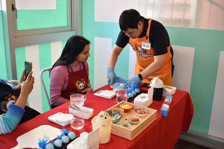 Tokyo Cute Sushi : Kawaii Sushi Cooking Class!