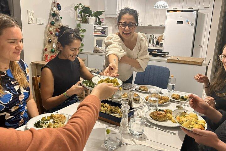Traditional Home Cooking with a Local in İstanbul City Center