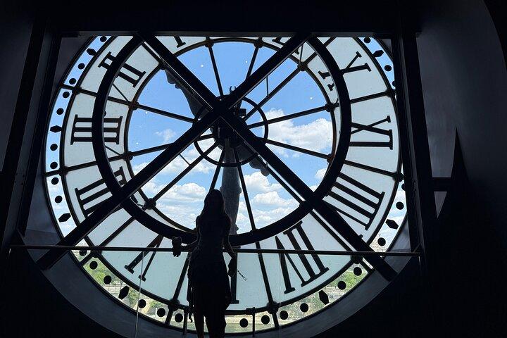 Skip-the-Line Private Orsay Tour with Artist