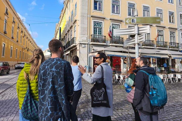 Lisbon Highlights Guided Walking Tour