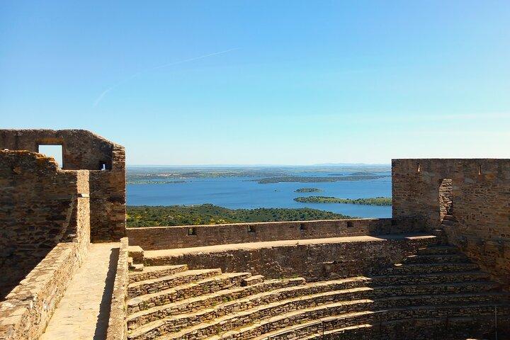 One Way Private Tour Lisbon to Algarve, via Evora and Monsaraz