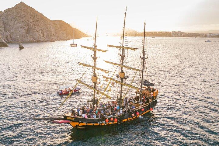 Cabo Pirate Adventure: Family Sunset Dinner & Show
