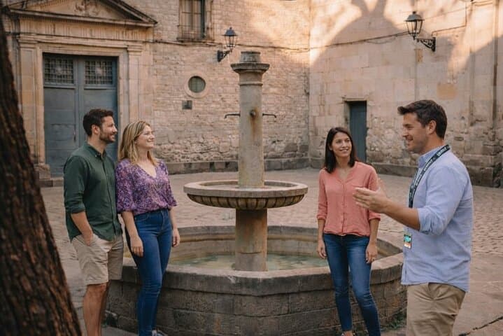 Sagrada Familia & Barcelona Small Group Tour with Hotel Pick-up
