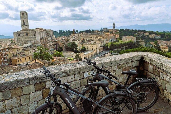 Perugia Choco E-Bike Tour and Visit to the Chocolate Museum