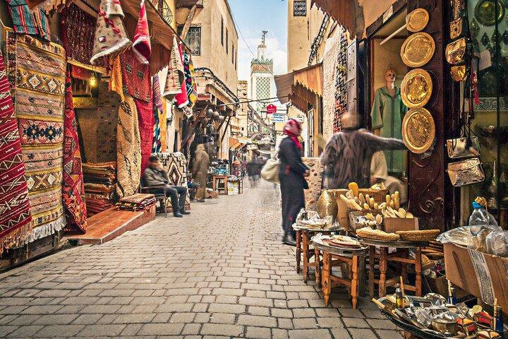 Private Fez Tour Check-out from Rabat with Licensed Guide