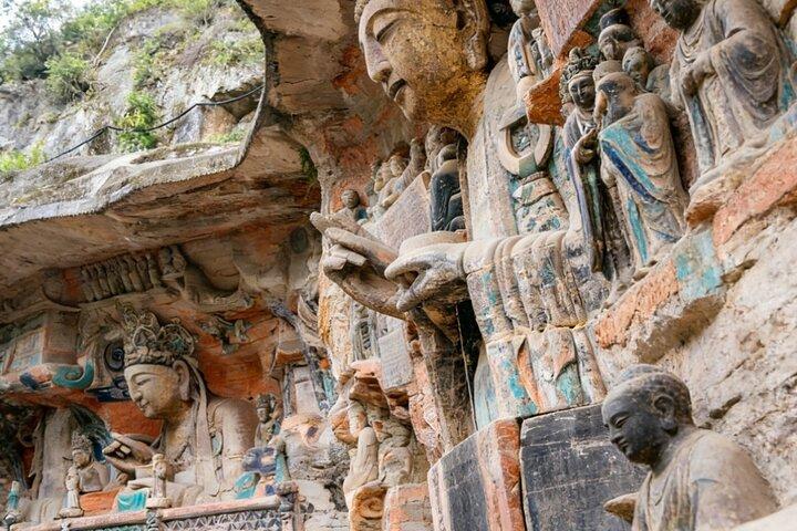 Dazu Rock Carvings Private Full Day Tour from Chongqing