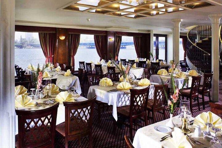 Cairo Nile Dinner Cruise and Show