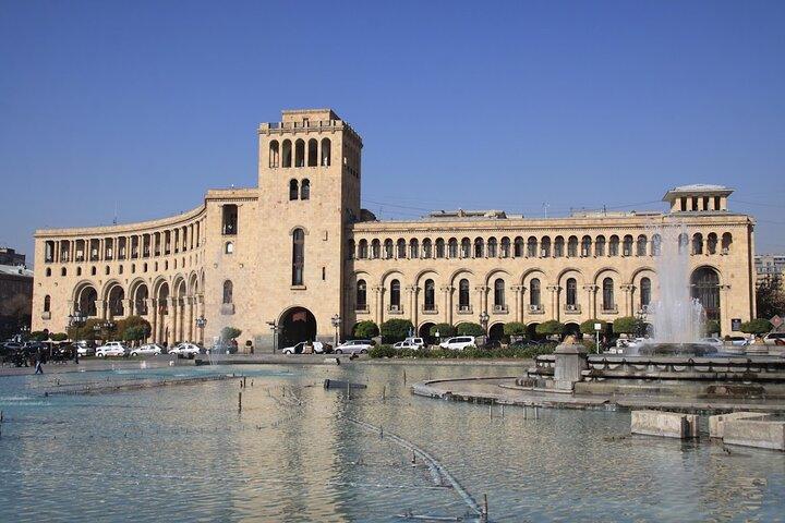 Yerevan Highlights Walking Tour: Culture, Landmarks & Local Life