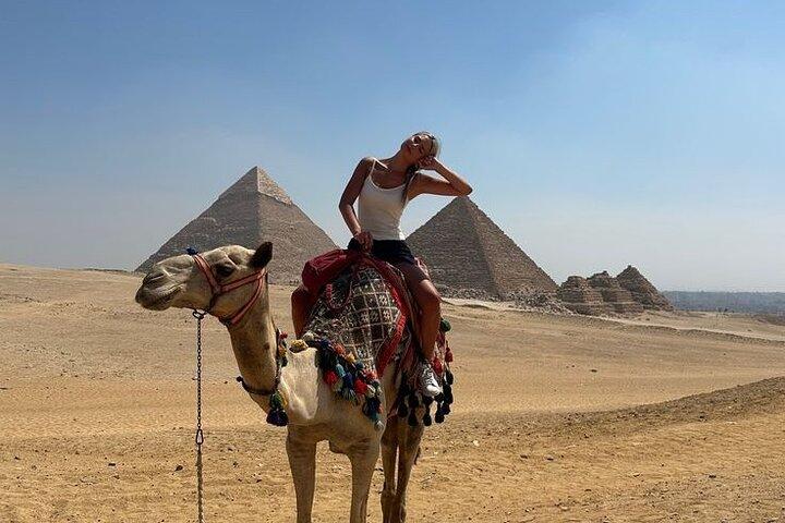 4-Day Private Cairo & Giza Pyramids Tour with Hotel