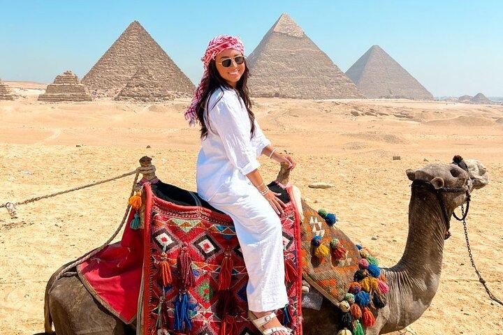 4-Day Private Cairo & Giza Pyramids Tour with Hotel