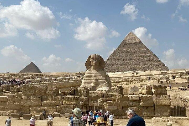4-Day Private Cairo & Giza Pyramids Tour with Hotel