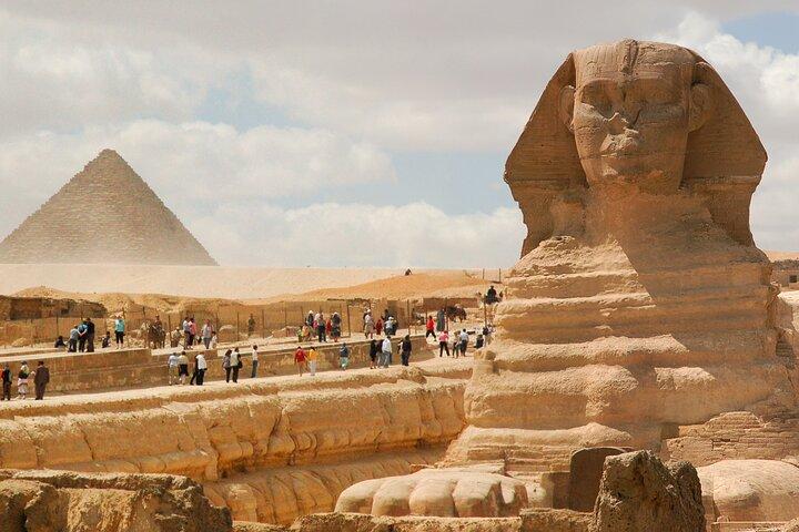 Private Full Day Tour of Giza Pyramids and Grand Egyptian Museum