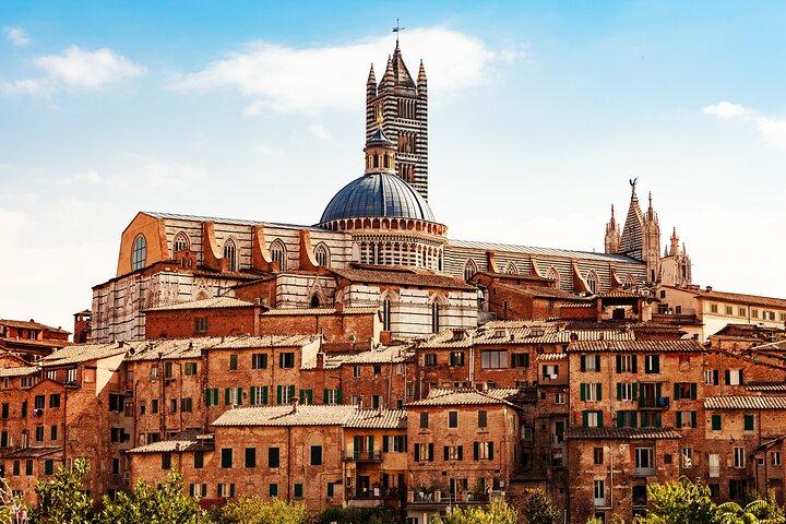 At Your Own Pace: Discovering Siena & Tuscany