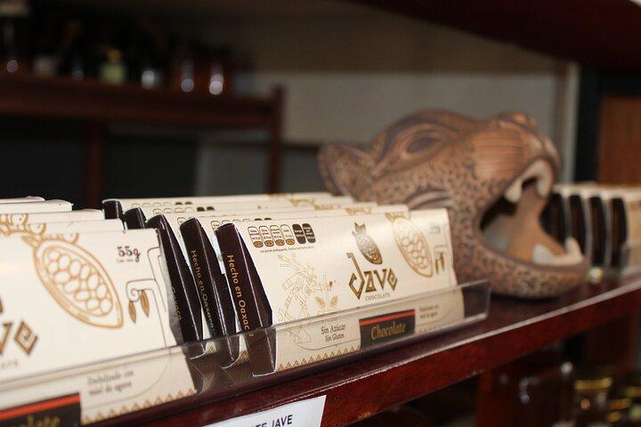 Fine Mexican Chocolate Tasting: A Sensory Luxury Journey