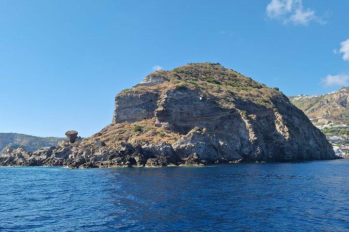 Private Ischia Boat Tour from Positano: Full Day Trip