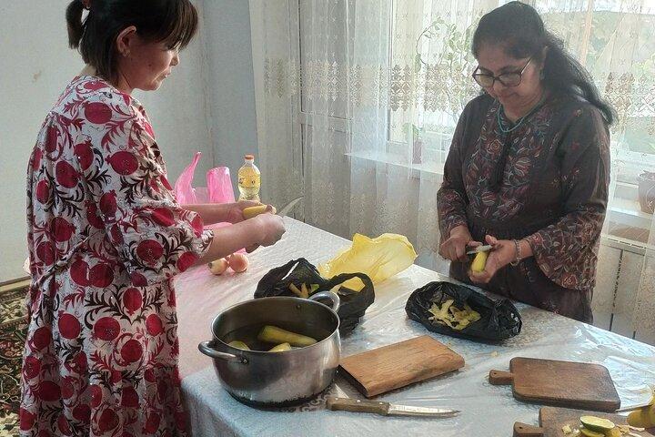 Private Samarkand Cooking Class with Market Tour & Transfers