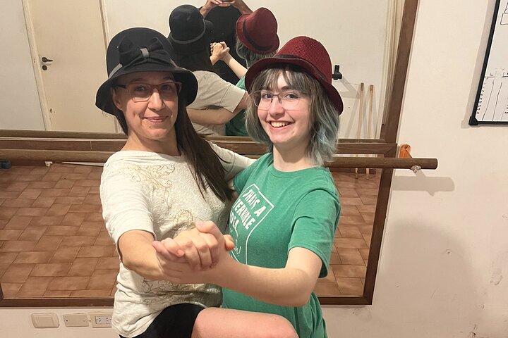 Intimate and fun Tango class in Buenos Aires