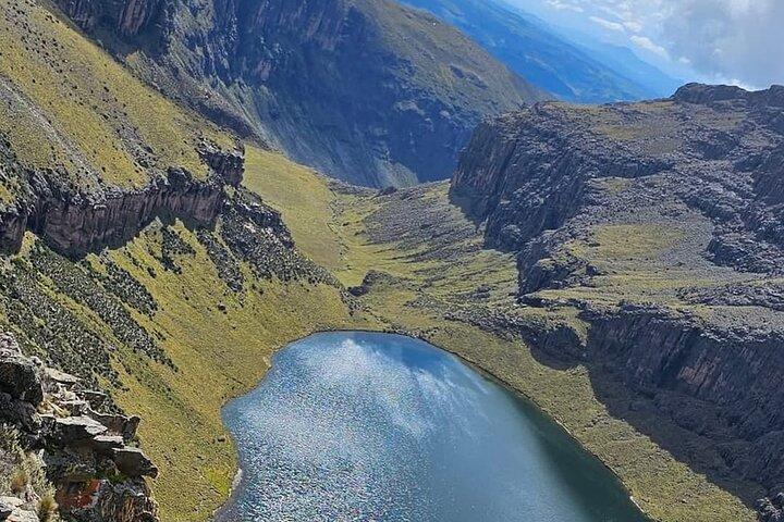 5 Day Mount Kenya Trek via Chogoria Route to Point Lenana