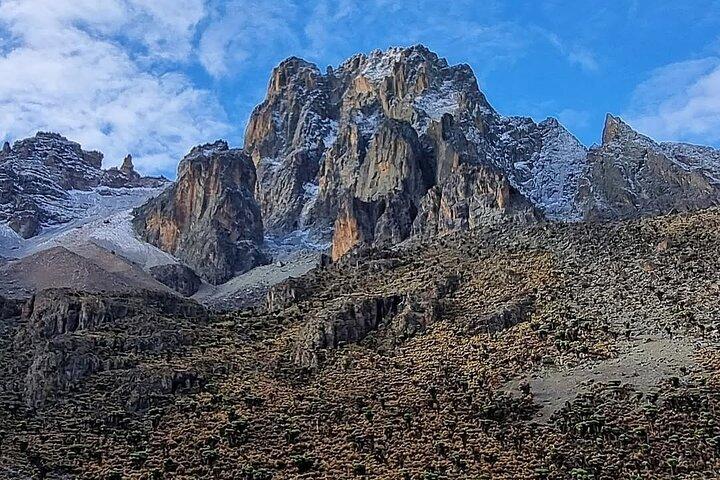 5 Day Mount Kenya Trek via Chogoria Route to Point Lenana