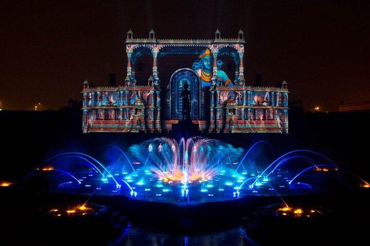 Delhi: Akshardham Temple Light and Water Show Evening Visit