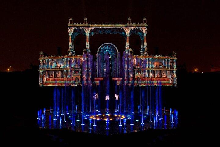Delhi: Akshardham Temple Light and Water Show Evening Visit