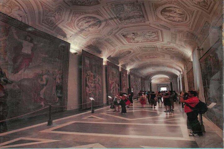 Vatican Museums ,Sistine Chapel Express Entry+Guide E-BOOK