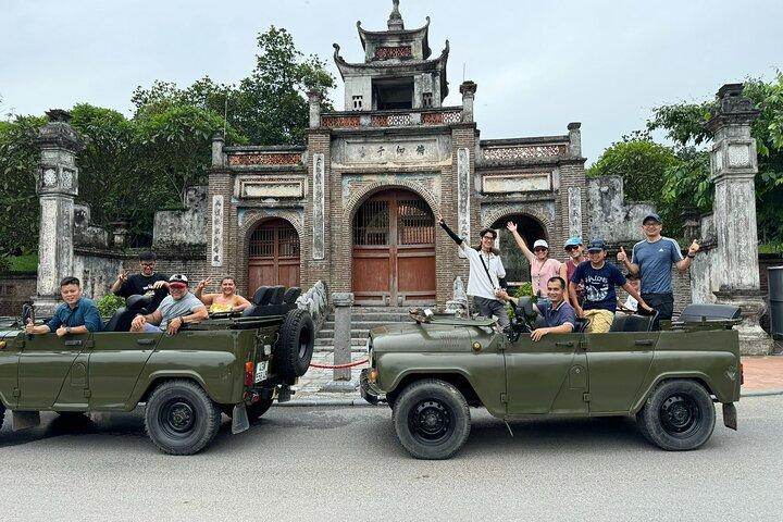 Explore Hanoi Train Street Tour Experience