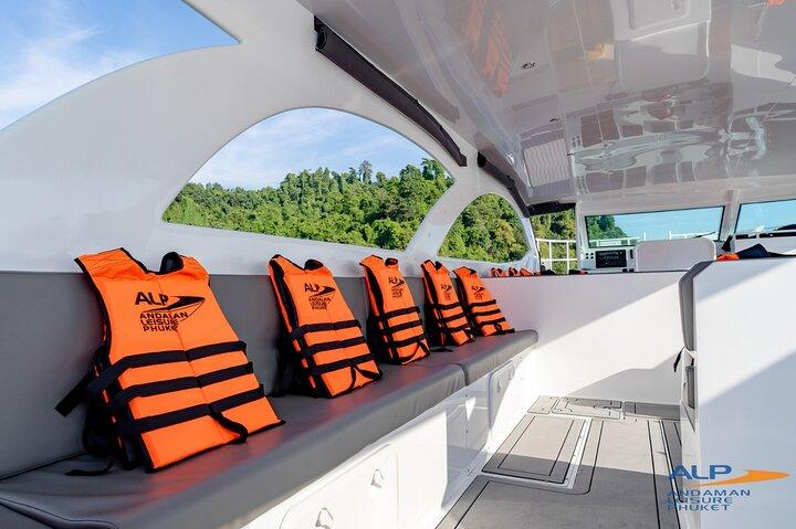 PHI PHI & MAYA & BAMBOO Premium Catamaran Max 28 pax