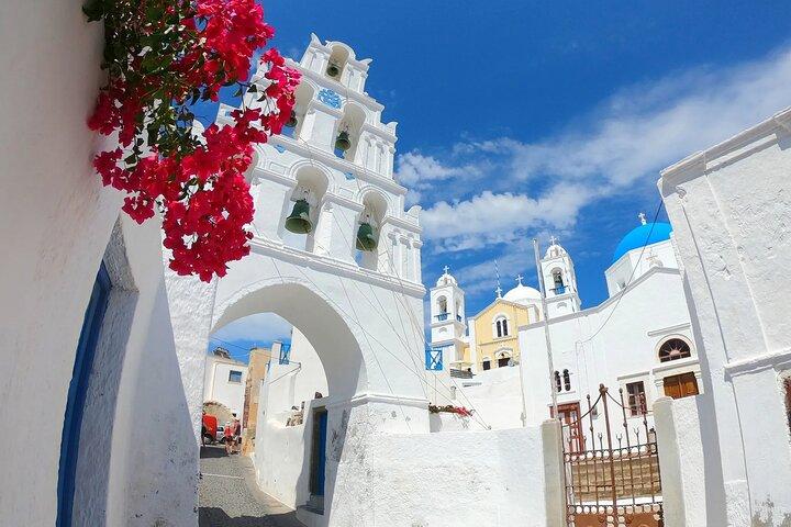 Santorini Private Village Tour and Tasting Local Bites