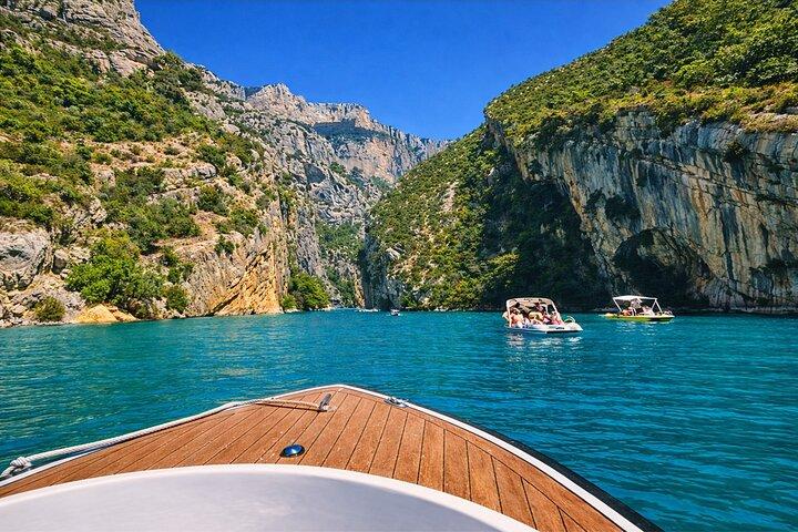 Nice: Verdon Gorge Day Trip · Napoleon Route & Provence