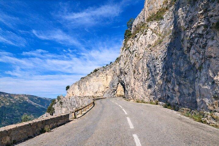 Nice: Verdon Gorge Day Trip · Napoleon Route & Provence