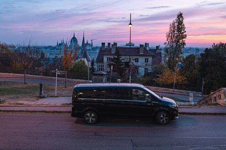 Private Budapest Transfer Airport & Cruise Port(Mercedes V-Class)