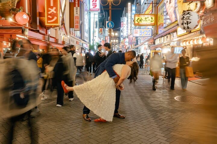 Osaka Dotonbori Night Photoshoot Walk - Private Session