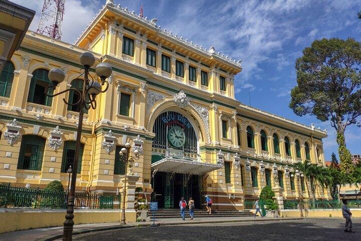 Cu Chi Tunnels and Saigon Day Tour