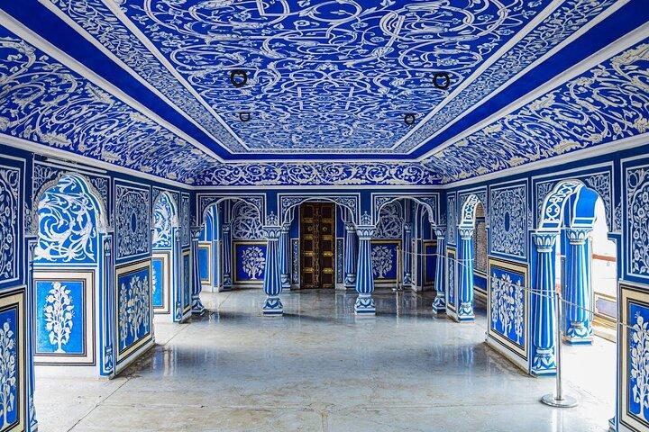 Private Full-Day Jaipur City Tour with Car, Guide & Skip-the-Line