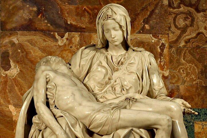Vatican Catacombs and Basilica: St. Peter’s Tomb Underground Tour