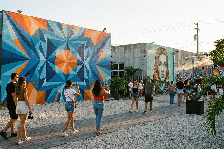 Self Guided Walking Tour at Miami