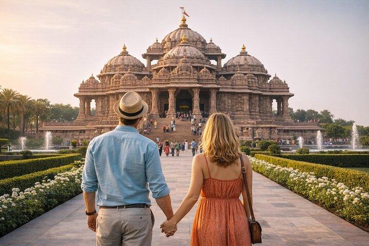 All-Inclusive Sacred Delhi: Private Full-Day Temples Experience