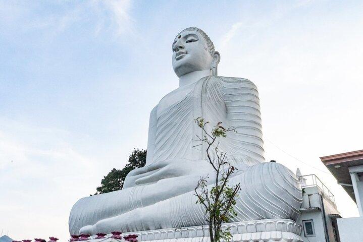 Kandy City Tour By Best Guide Lanka Tours
