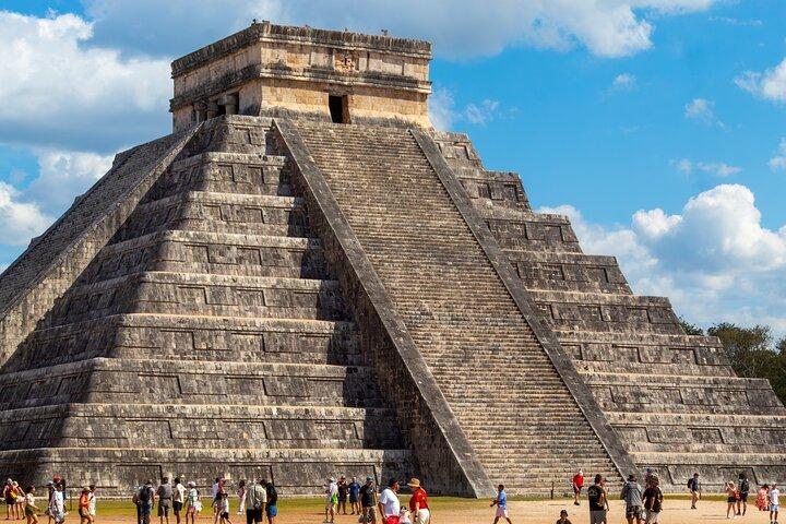 Chichén Itzá Ancestral Tour from Playa del Carmen with Cenote