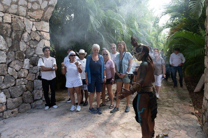 Chichén Itzá Ancestral Tour from Cancún with Cenote