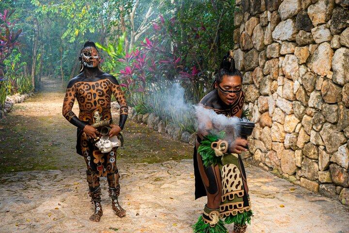 Chichén Itzá Ancestral Tour from Playa del Carmen with Cenote