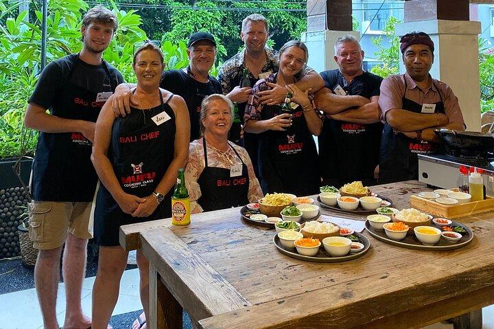 Seminyak Balinese Cooking Class & Market Visit with Free Pick Up