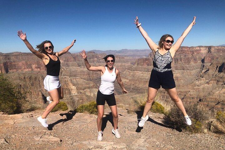 Small Group Grand Canyon Skywalk & Sunset Tour