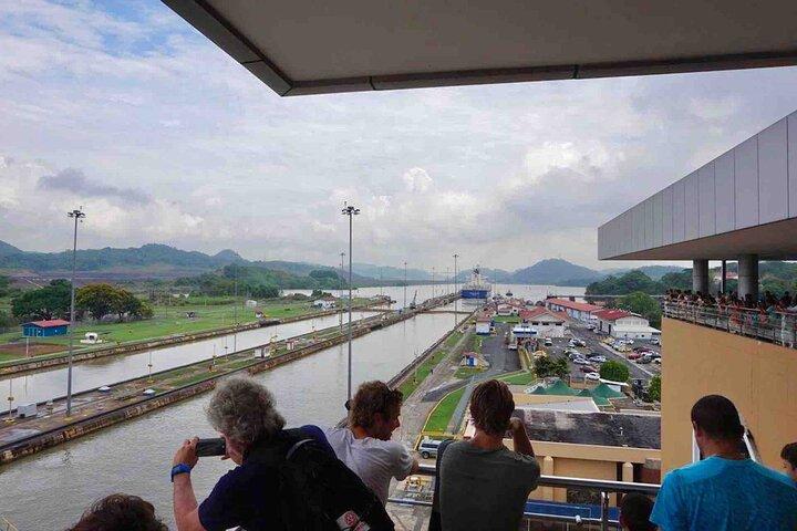 Panama Canal and Fort San Lorenzo Tour from Colón