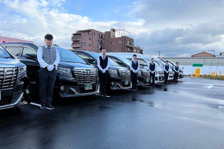 5 Hours Tour with Private Vehicle in Osaka